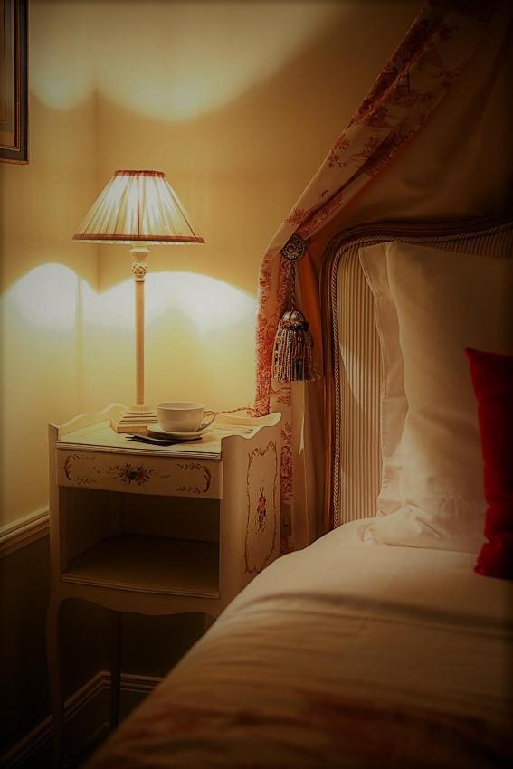 Le Manoir De Maucartier Bed & Breakfast Monnaie ภายนอก รูปภาพ